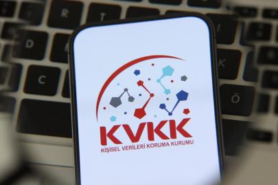 KVKK’DAN ÇALIŞANLAR İÇİN E-POSTA KARARI
