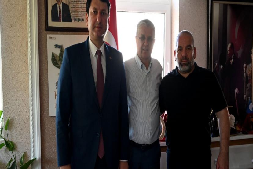 AKATÜB BAŞKANI TOPALOĞLU’NU ZİYARET ETTİ