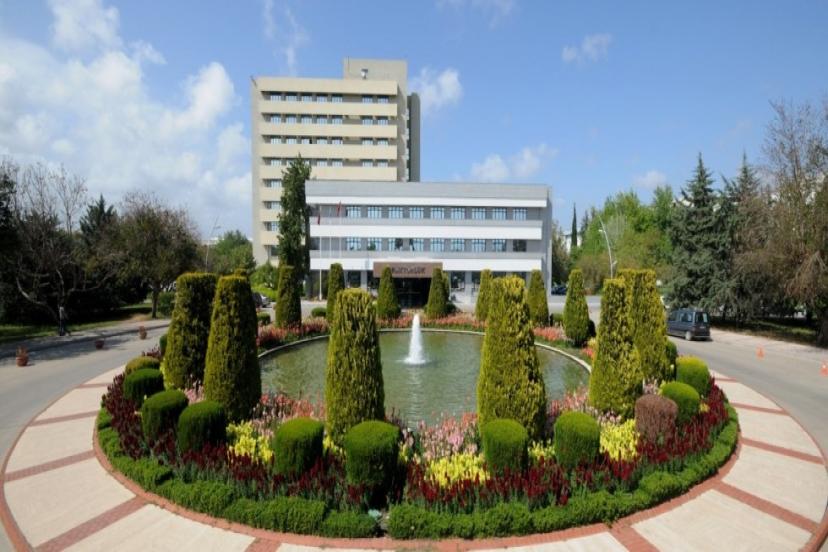 AKDENİZ’DEN 23 İSİM DÜNYA BİLİM ARENASINDA