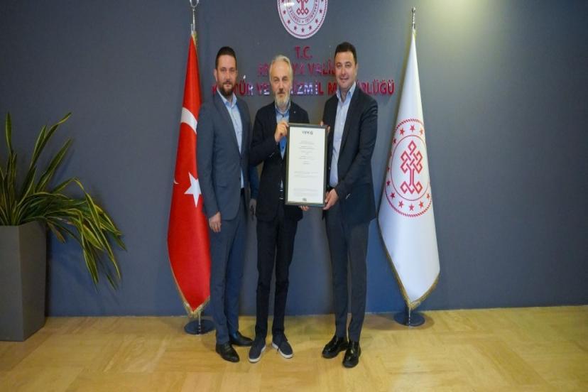 AKDENİZ’İN ENERJİSİNE “YEŞİL” DESTEK