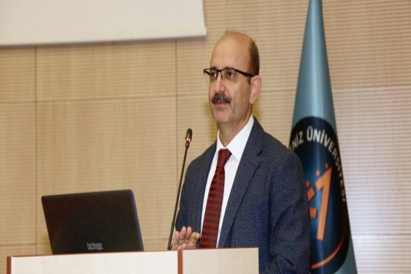 AKDENİZ ÜNİVERSİTEDE ANLAMLI YARIŞMA