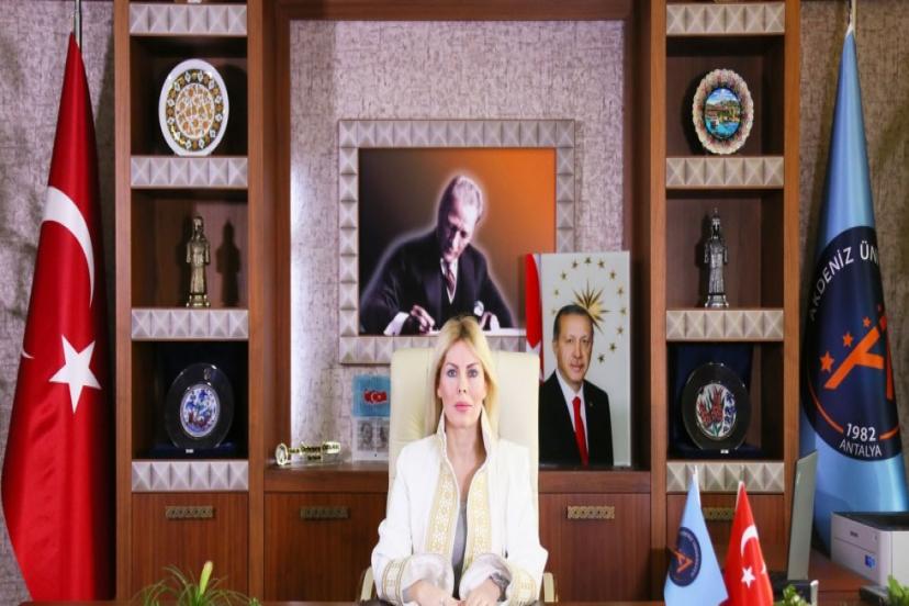 AKDENİZ ÜNİVERSİTESİ DÜNYA RAHİM NAKLİ KONGRESİ’NE EV SAHİPLİĞİ YAPIYOR