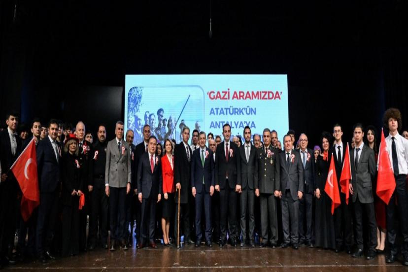 AKM'DE 95.YIL KUTLAMASI 