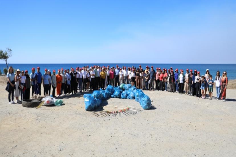 ALANYA BELEDİYESİ’NDEN SAHİL TEMİZLİĞİ