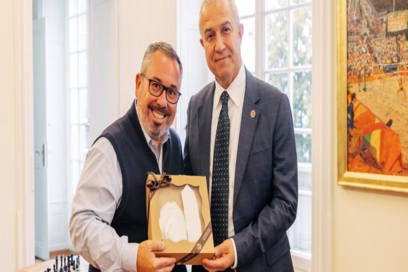 ALANYA’DAN DÜNYAYA SERVİS: PLAJ VOLEYBOLUNDA YENİ DÖNEM BAŞLIYOR!