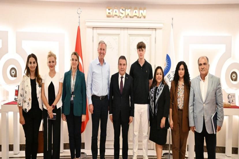 ALMANYA ESKİ CUMHURBAŞKANI WULLF’TAN BÖCEK’E ZİYARET 