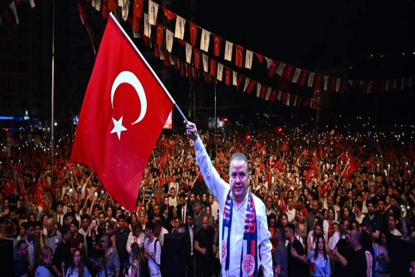 ANTALYA BÜYÜK COŞKUYLA