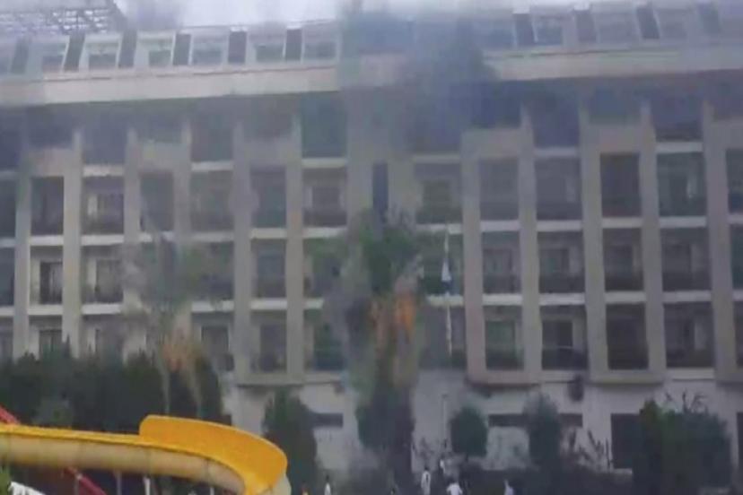 ANTALYA'DA OTEL YANGINI