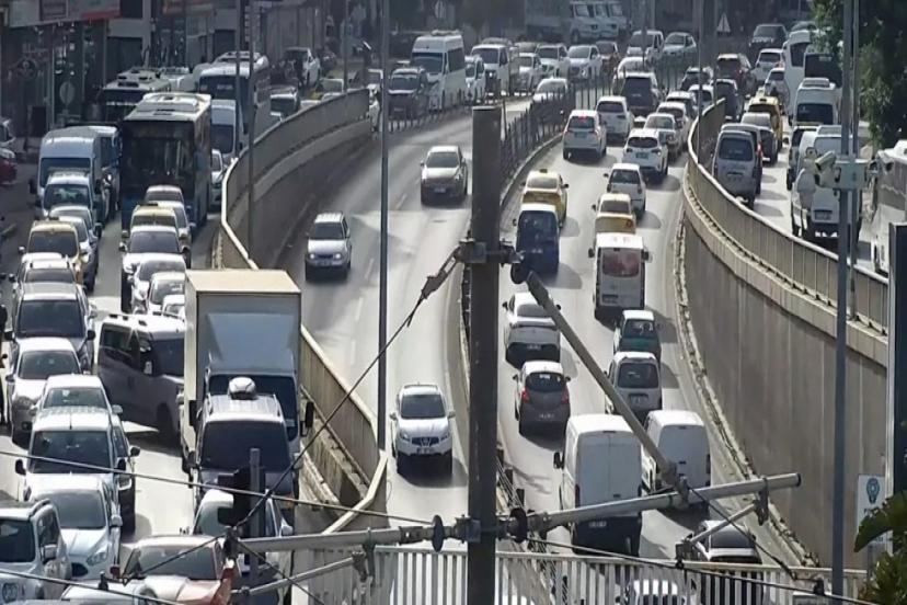 ANTALYA’DA TRAFİK ALARMI: “GECİKME LÜKSÜMÜZ YOK”