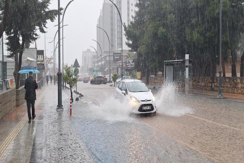 ANTALYA VE MUĞLA İÇİN "SARI" UYARI