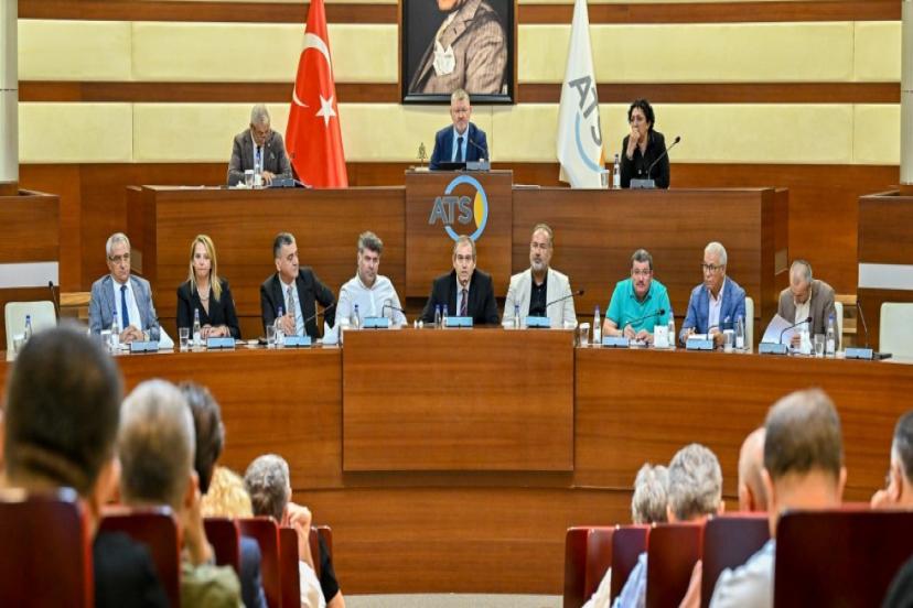 ANTALYA VERGİ GELİRLERİNDE ÜLKE GENELİNDE 8. SIRADA