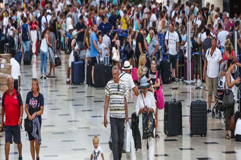 ANTALYA YIL SONUNDA 17 MİLYON TURİST SAYISINI AŞACAK