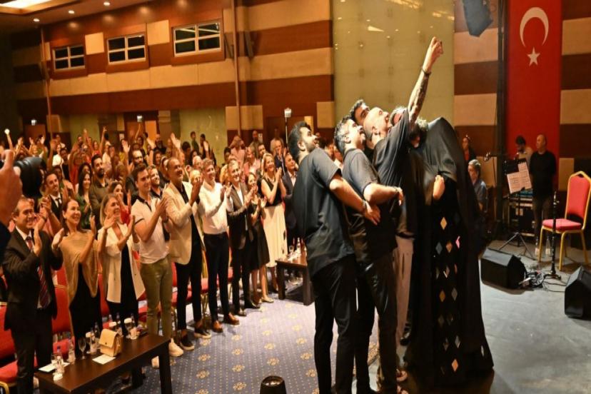 ATSO'DAN UNUTULMAZ BİR MERCAN DEDE KONSERİ