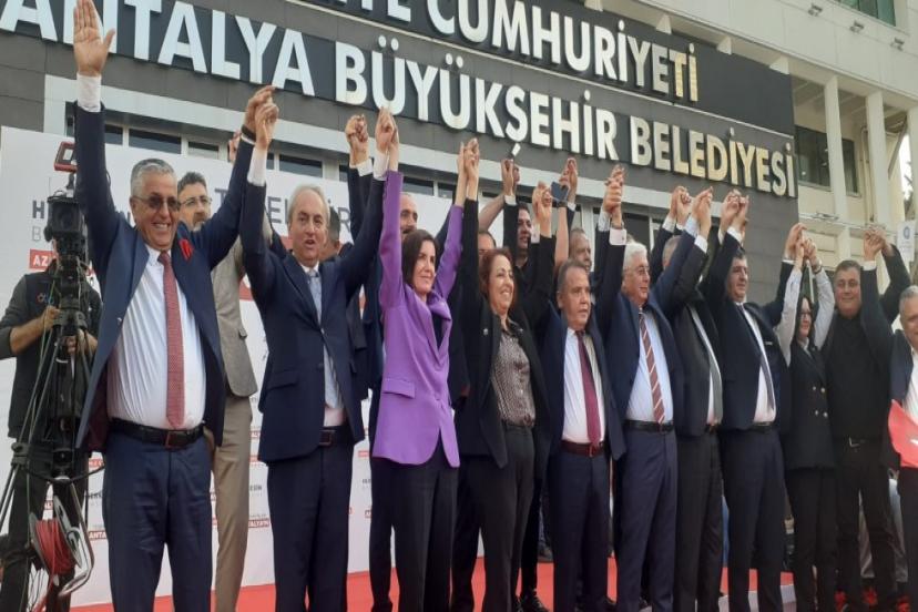 BAŞKAN TOPALOĞLU TÖRENDEYDİ