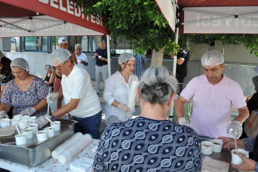 BAŞKANDAN AŞURE İKRAMI 