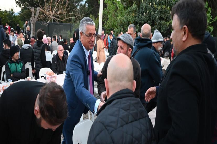 BAŞKANDAN ÇIRALI’DA İFTAR...