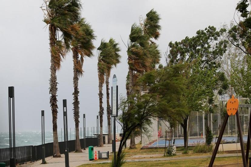 BATI AKDENİZ'İN DOĞUSU İÇİN FIRTINA UYARISI