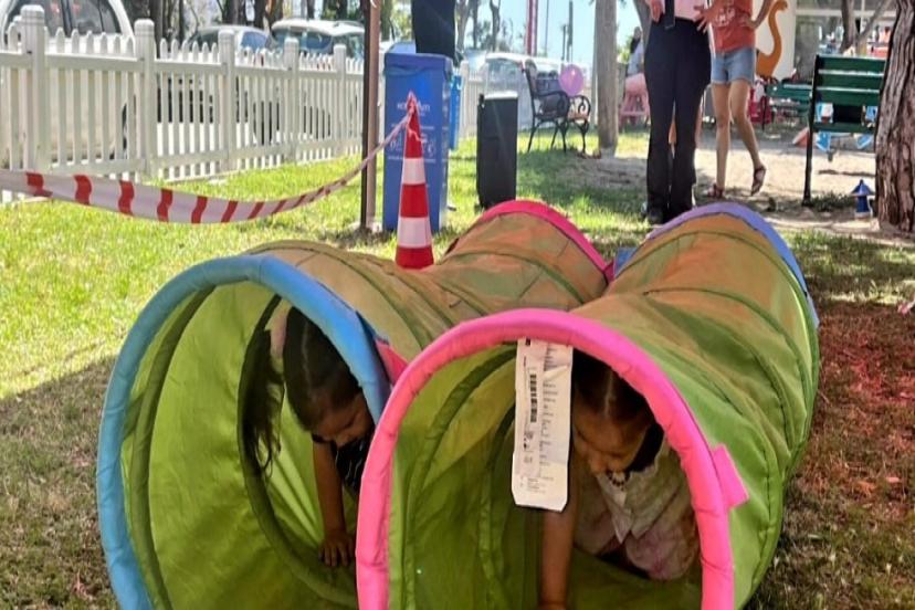 BEBEK PARKI’NDA BEBEKLER EĞLENİYOR