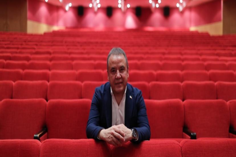 BÖCEK: “ANTALYA’YI SANATIN MERKEZİ YAPACAĞIZ”