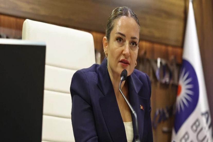 HAFRİYAT KRİZİ BELEDİYEYİ KİLİTLEDİ! BAŞKAN VEKİLİ ÖZDEMİR ASAT’A SIĞINDI