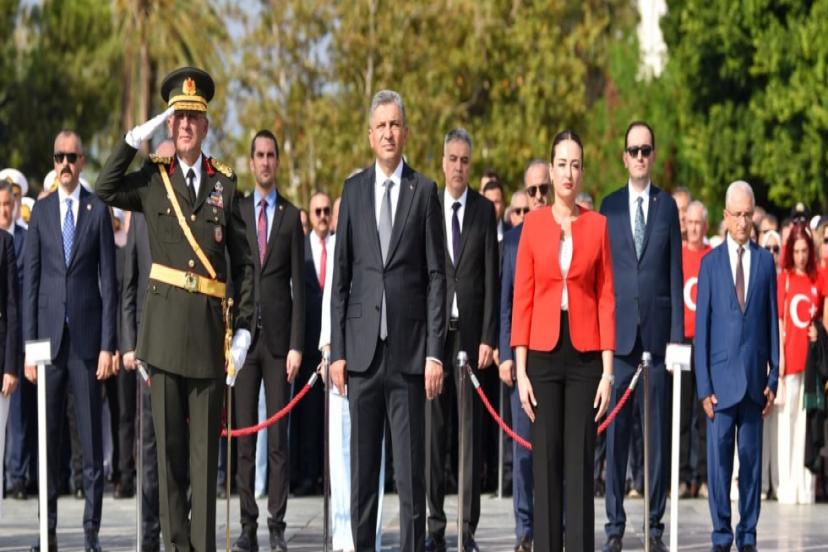 BÜYÜK ZAFER’İN 103. YILI ANTALYA’DA COŞKUYLA KUTLANDI