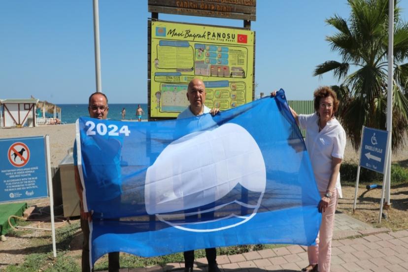 BÜYÜKŞEHİR’İN 17 PLAJINA MAVİ BAYRAK