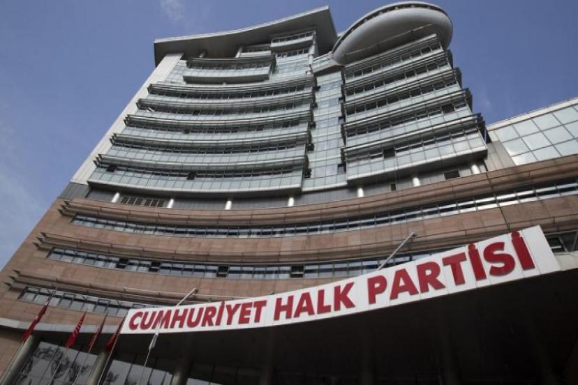 CHP’NİN KURULTAY DAVASI 24 EKİM’E ERTELENDİ