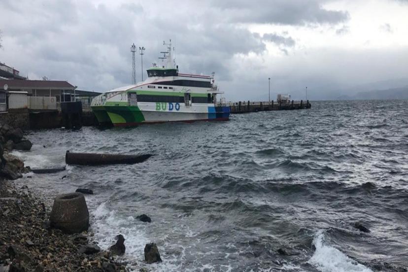 DENİZE ULAŞIMINA OLUMSUZ HAVA ENGELİ