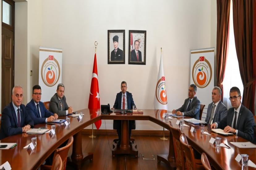 "DENİZLER HALKINDIR" KAÇAK YAPILARA MÜSADE EDİLMEYECEK