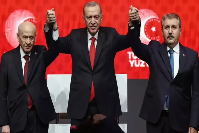 DESTİCİ'DEN BAHÇELİ'NİN "DEM VE İMRALI YÜZ YÜZE GÖRÜŞSÜN" ÇAĞRISINA TEPKİ 