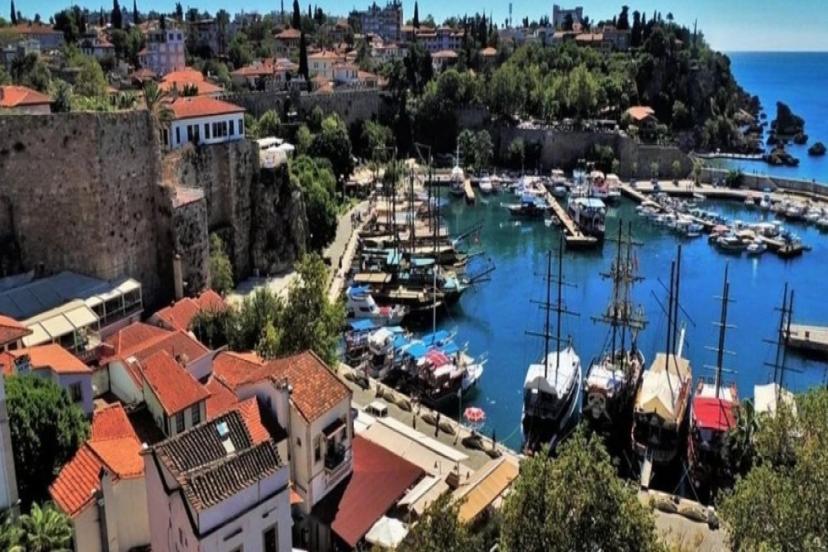 DMM'DEN 'ANTALYA KALESİ SATILIYOR' İDDİALARINA RESMİ AÇIKLAMA