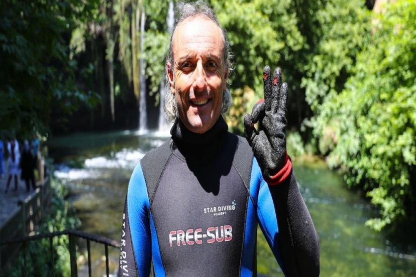 DÜDEN ŞELALESİ TEMİZLENİYOR 