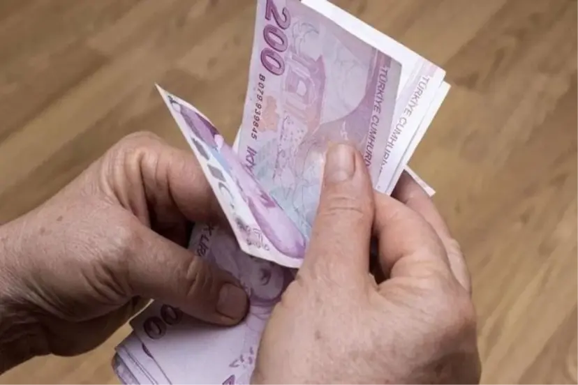 EN DÜŞÜK EMEKLİ MAAŞI 12.500 TL OLDU