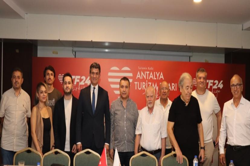 EZBER BOZAN ANTALYA TURİZM FUARI BAŞLIYOR