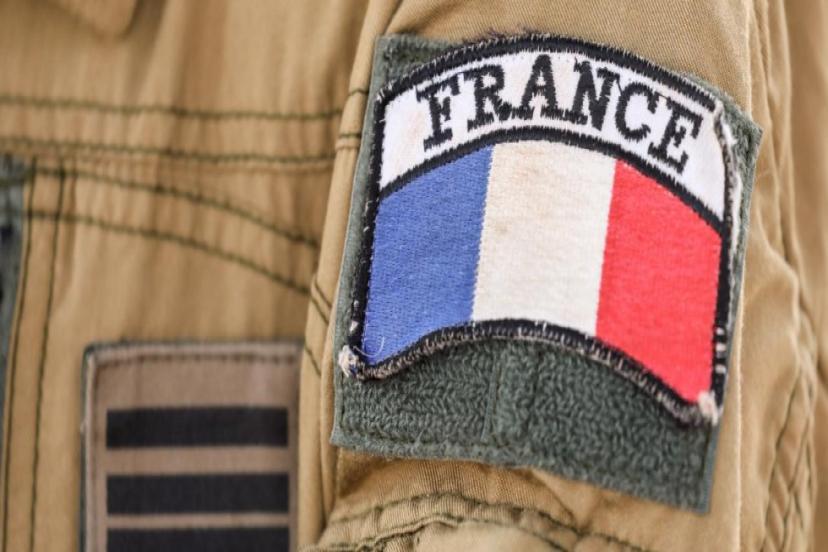 FRANSA ÇAD'DAKİ SON ASKERİ ÜSSÜNÜ ORDUYA DEVRETTİ