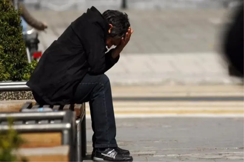 GENÇ NÜFUSTA İŞSİZLİK ARTTI