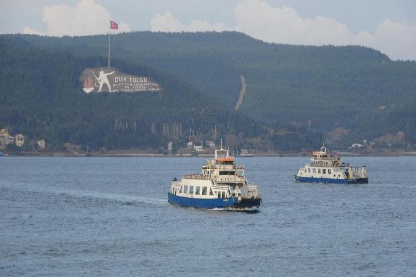GÖKÇEADA'YA YARIN YAPILACAK BAZI FERİBOT SEFERLERİ İPTAL EDİLDİ