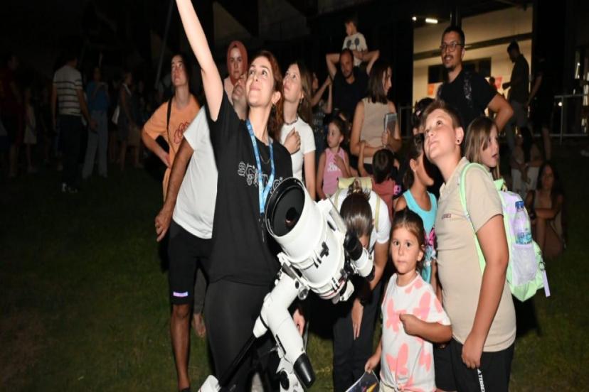 GÖKYÜZÜ TUTKUNLARI DOKUMA PARK’TA 