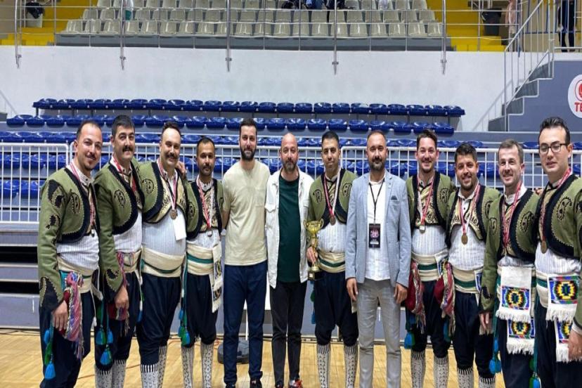 HALK OYUNLARINDA ANTALYA İL BİRİNCİLİĞİ