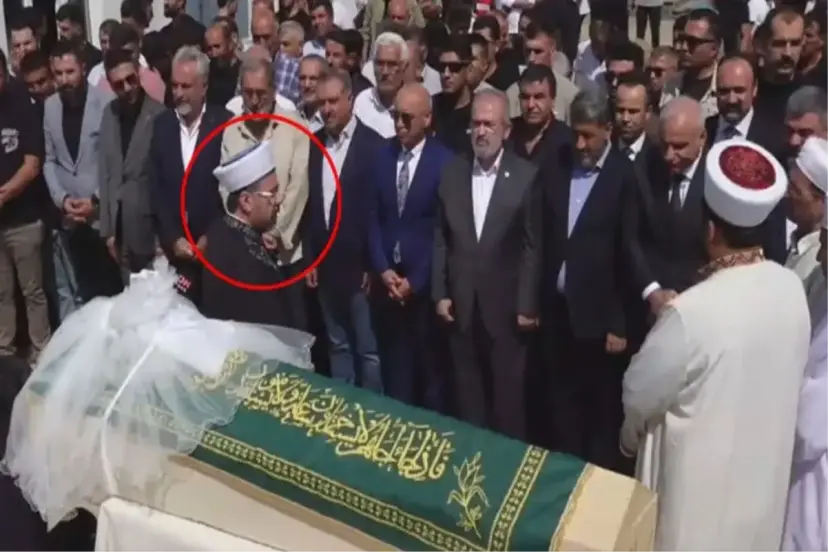 İMAMIN SÖZLERİ NARİN GÜRAN'IN CENAZE TÖRENİNE DAMGA VURDU