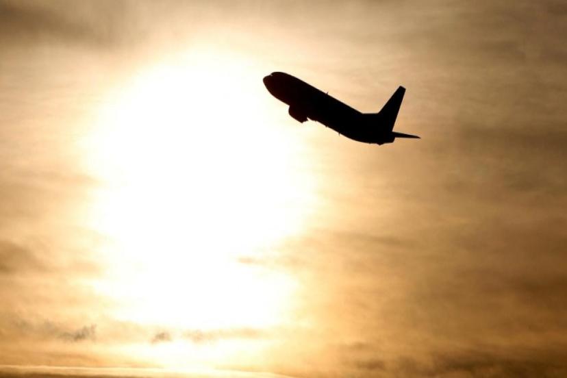 İRAN'DA UÇUŞLAR YENİDEN BAŞLADI