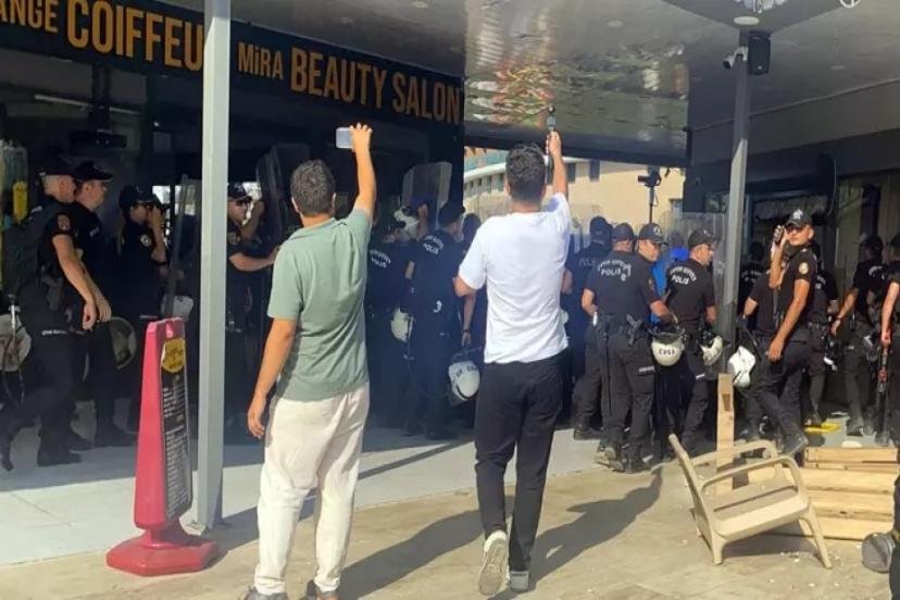 İŞLETME SAHİPLERİ İŞ MAKİNELERİNİN ÖNÜNE YATTI