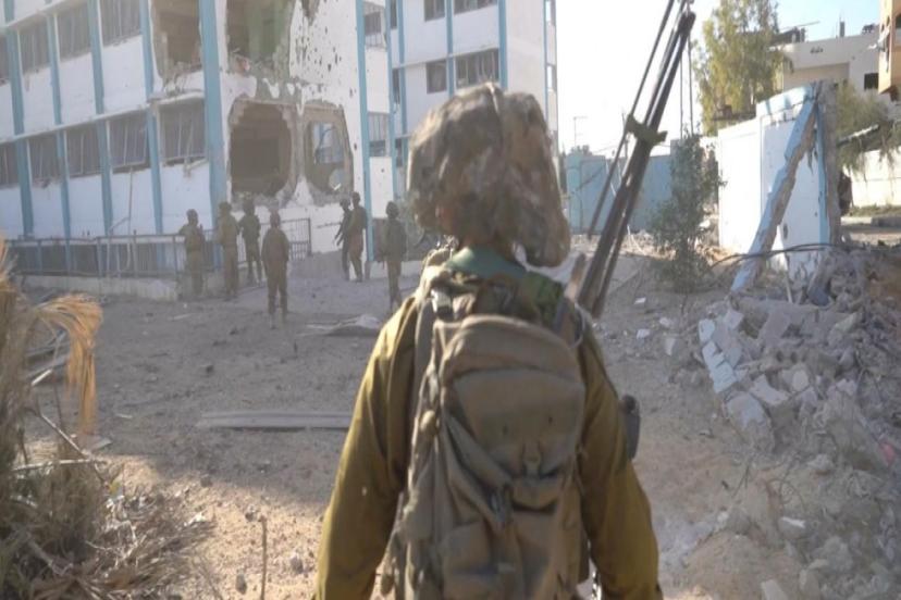 İSRAİL ORDUSU KENDİ ASKERLERİNİN BULUNDUĞU BİNAYI VURDU