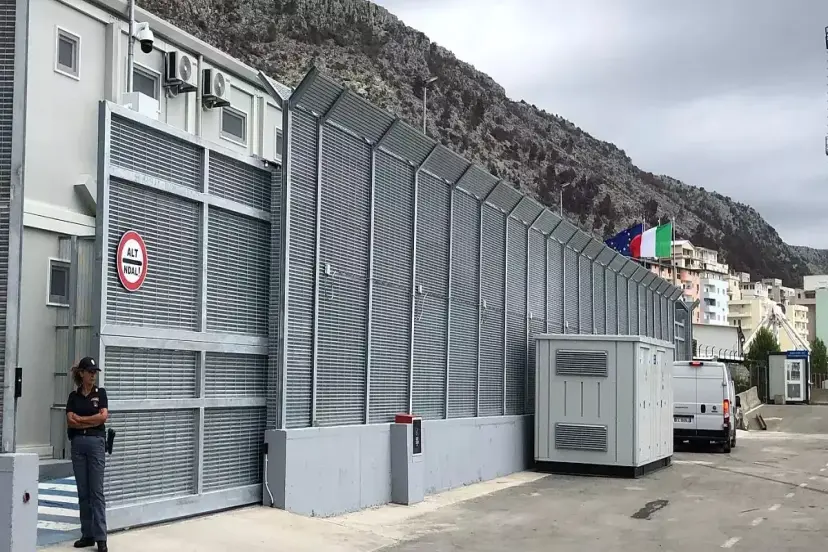 İTALYA'DA GÖÇ SORUNU 