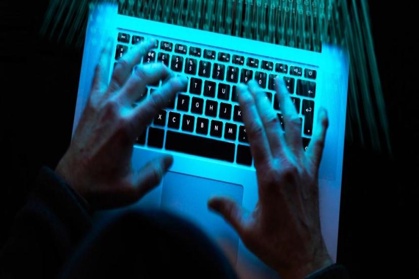 İZMİR'DE TERÖR PROPAGANDASI YAPAN 10 KİŞİ YAKALANDI