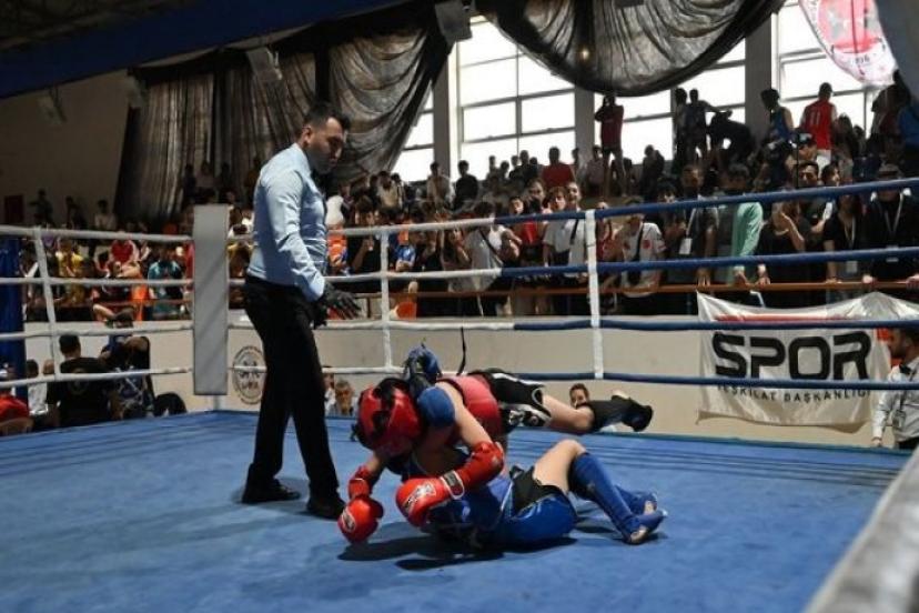 KEMER’DE MUAYTHAİ ŞAMPİYONASI