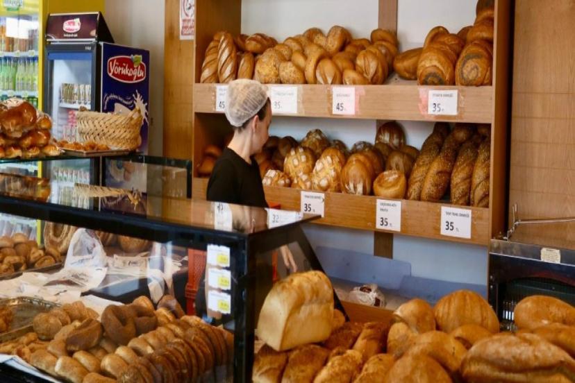 KEPEZ'DE GÖNÜLLERE DOKUNAN SOSYAL BELEDİYECİLİK: EKMEKTEN BURS DESTEĞİNE 