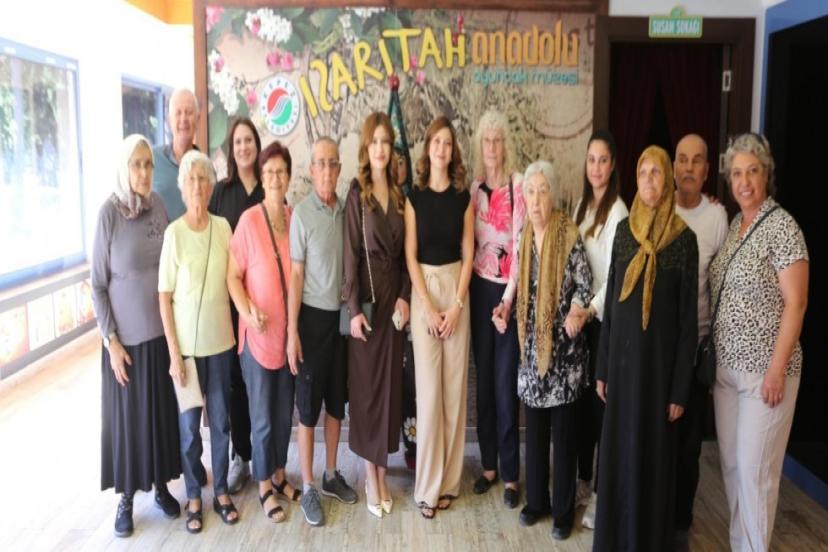 KEPEZ’DEN ALZHEİMER FARKINDALIK GÜNÜ’NDE ANLAMLI ETKİNLİK