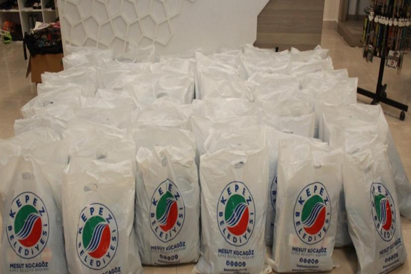 KEPEZ’DEN “HOŞ GELDİN BEBEK” HEDİYESİ 