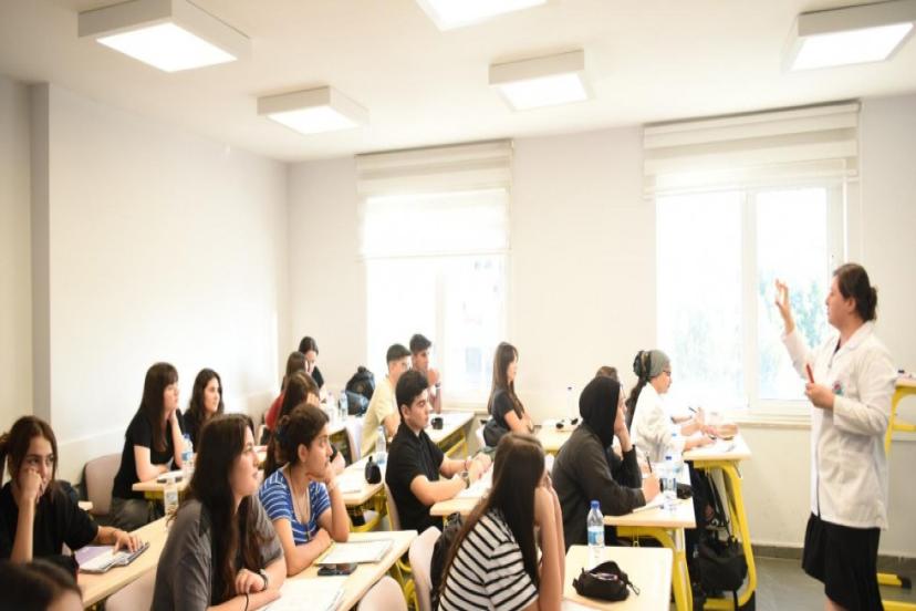 KEPEZ'DEN ÖĞRENCİLERE YKS'YE HAZIRLIK  DESTEĞİ